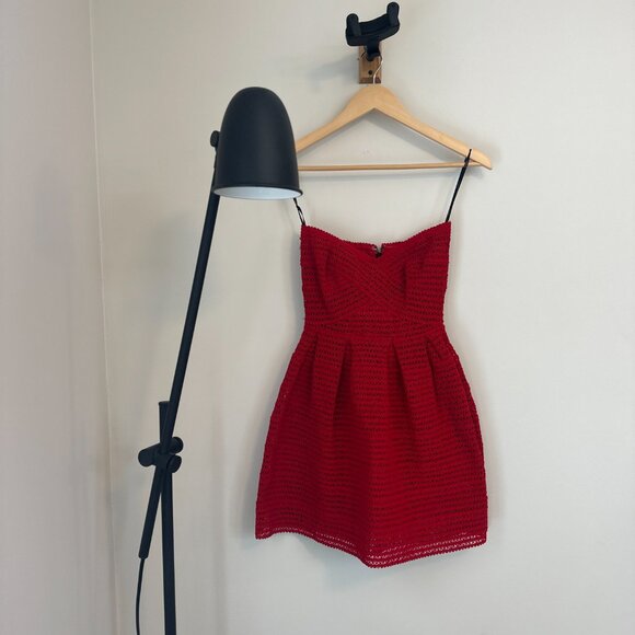 Forever 21 Red Textured Knit Strapless Mini Dress Fit and Flare Size S Cocktail - Picture 2 of 7